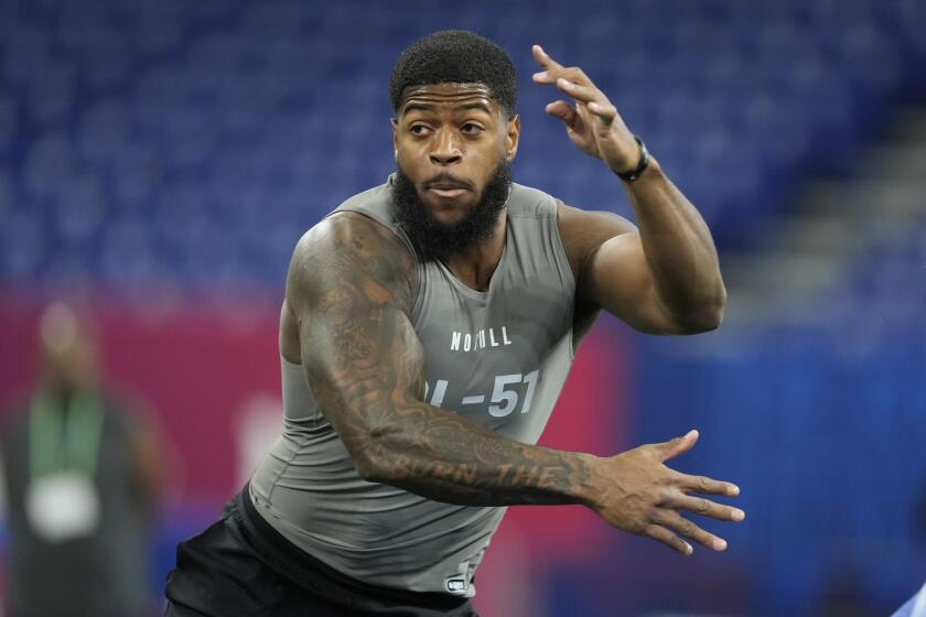 Florida State defensive lineman Jared Verse runs a drill at the NFL football scouting combine, Thursday, Feb. 29, 2024, in Indianapolis. (AP Photo/Michael Conroy)