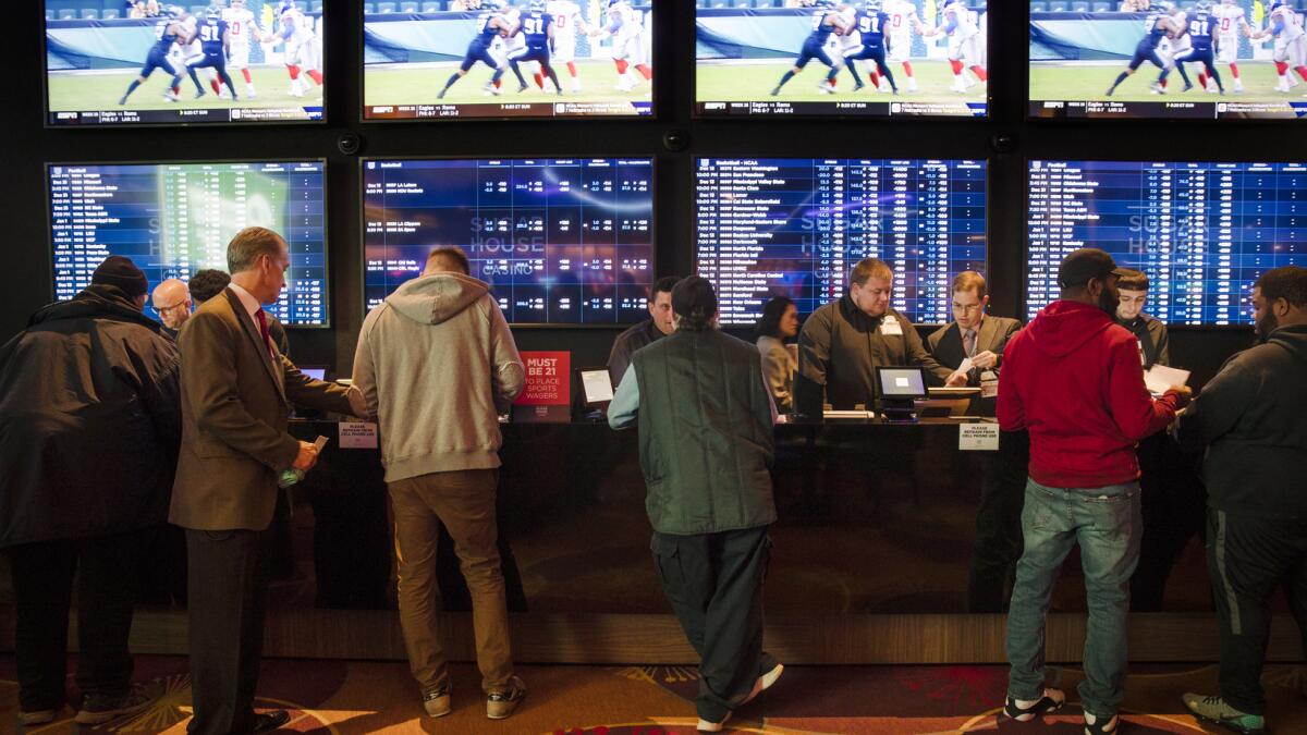 MLB Supports Legalized Online Sports Betting In California