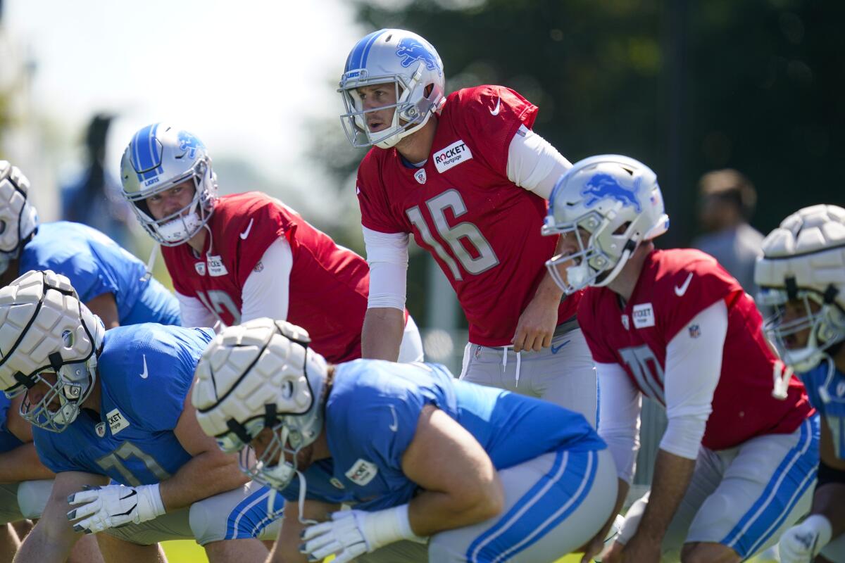Colts-Lions practices feature 3 Super Bowl starting QBs - The San
