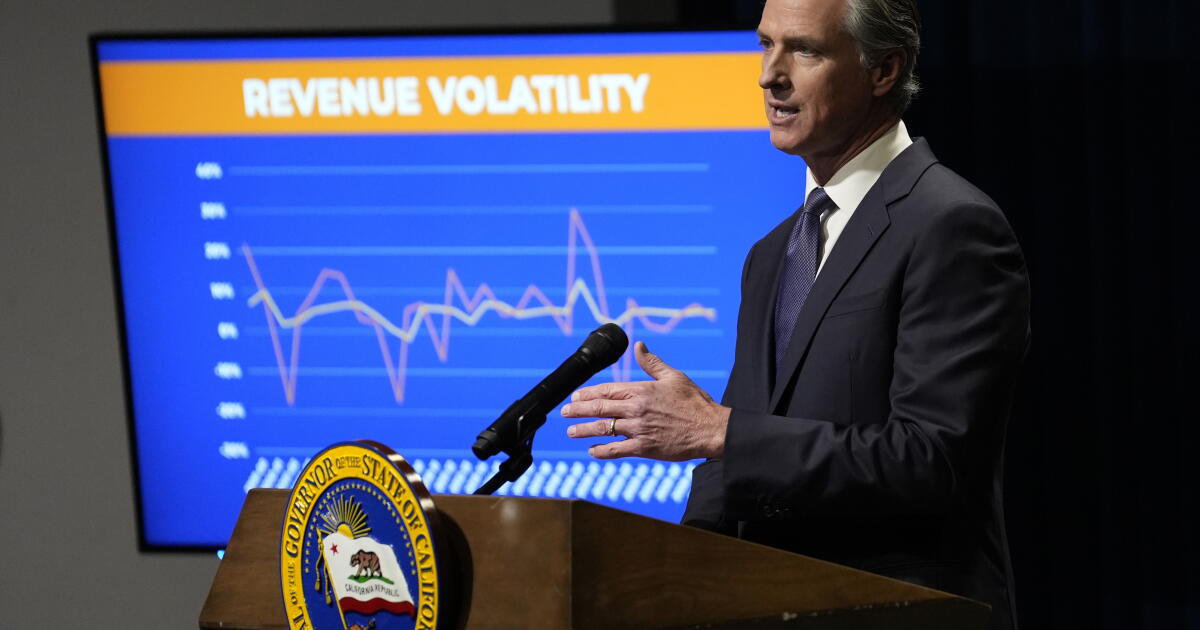 Newsom'un bütçe açığını azaltmanın ardından planları Kaliforniya'ya ekstra maliyet getiriyor