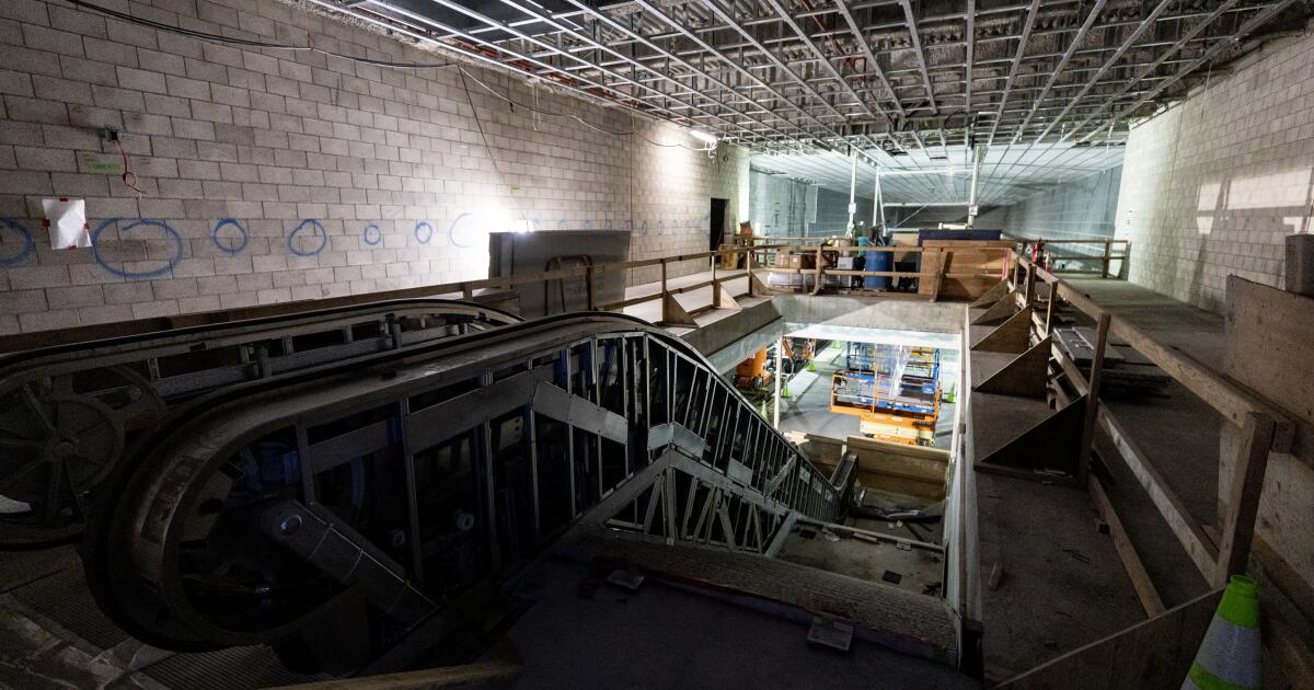 LA Metro abrirá paradas conectando o centro de Beverly Hills, Miracle Mile