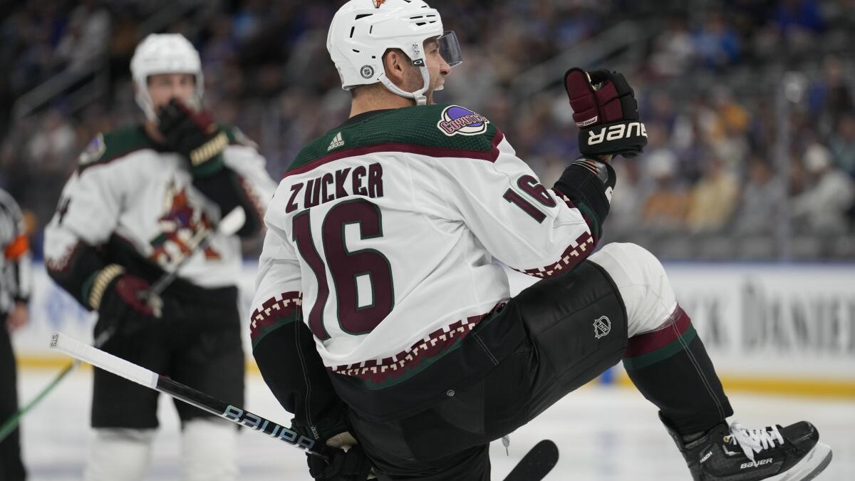 Clayton Keller and Nick Schmaltz power the Coyotes to 6-2 win over the  Blues - The San Diego Union-Tribune