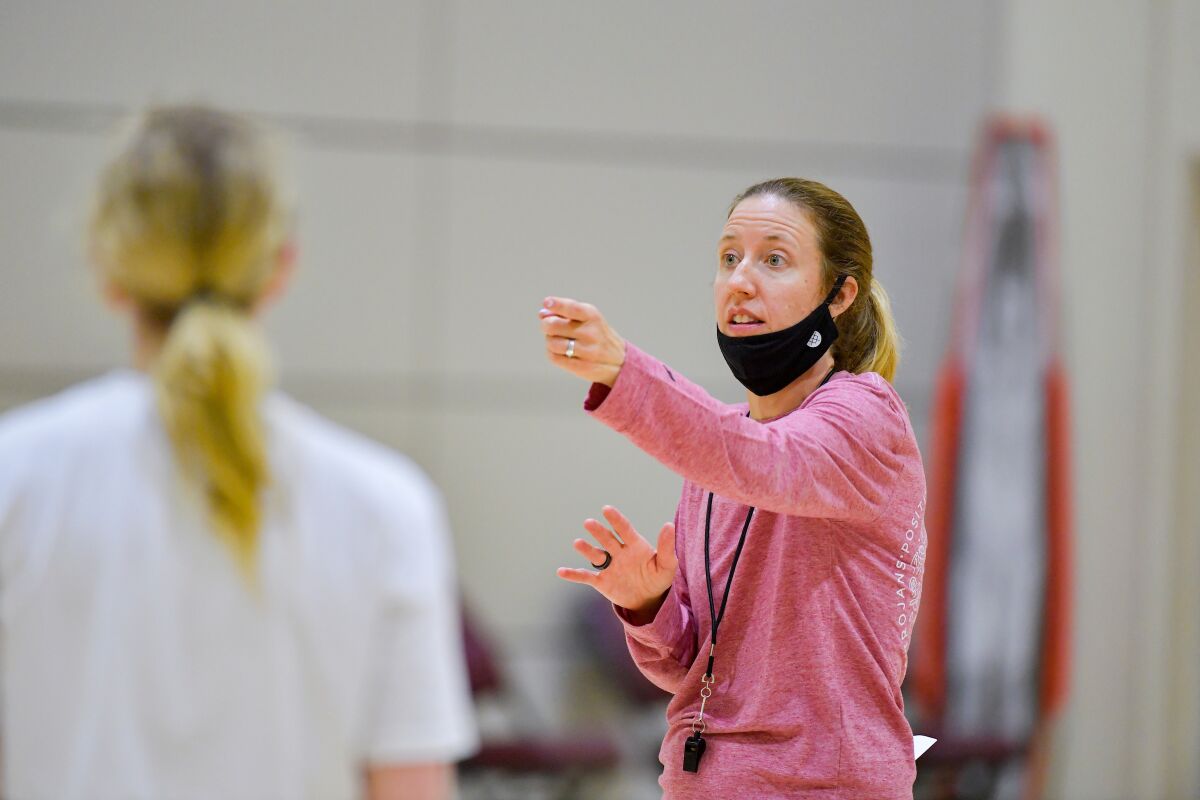 USC women's basketball coach Lindsay Gottlieb directs players during practice.