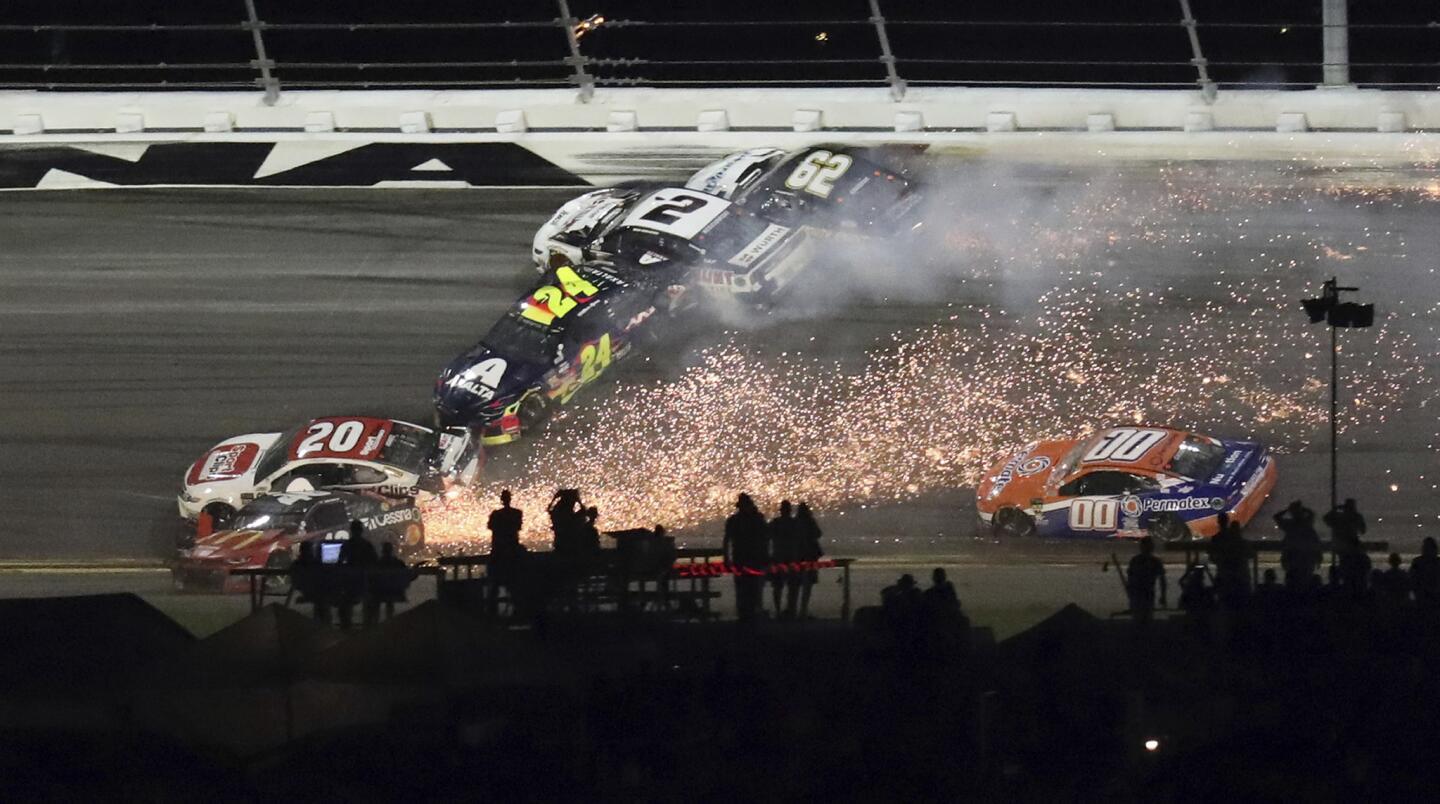 Daytona 500 crash