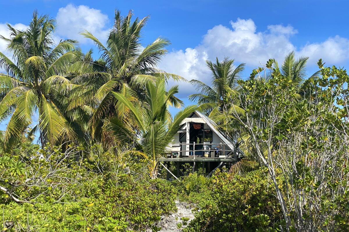 A hut on the Ahe atoll