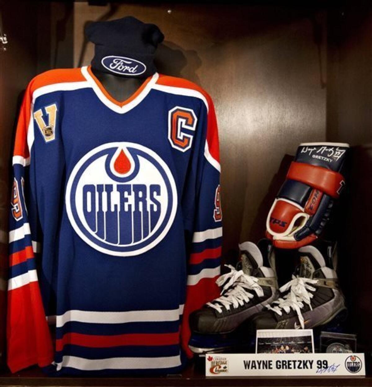 Wayne Gretzky's Record-Setting Jersey From Final NHL Game Hits Auction