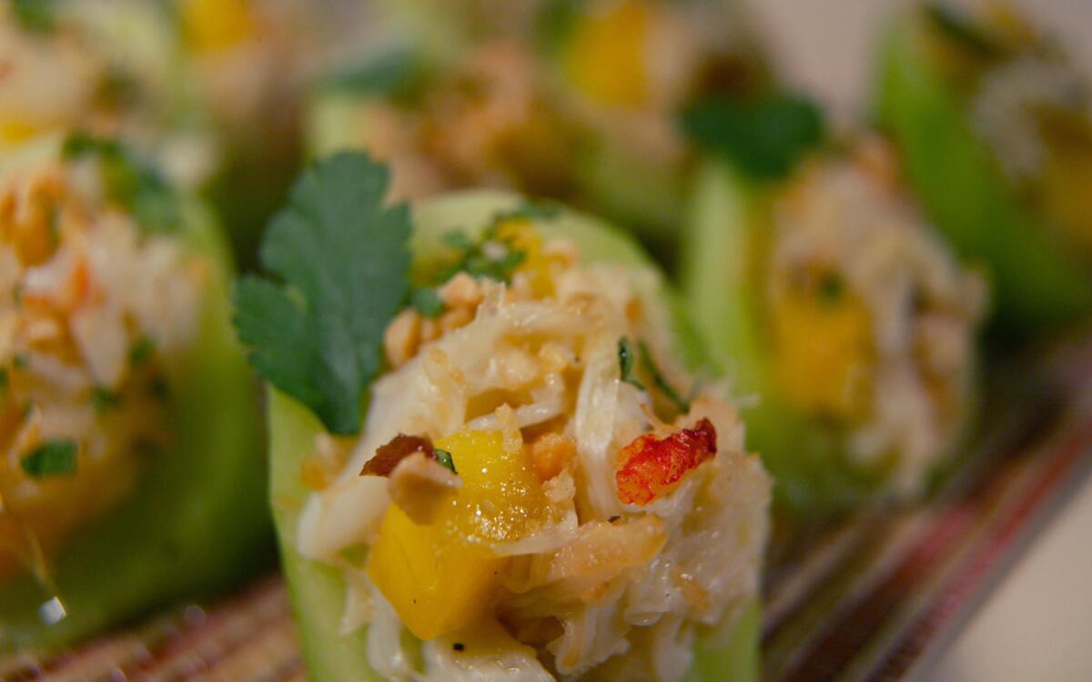 Cucumber, crab and mango hors d'oeuvres