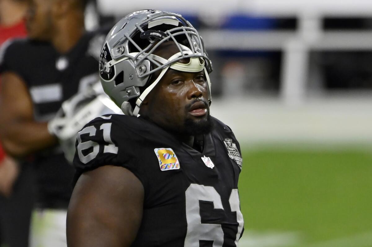 AP source: Raiders releasing star C Rodney Hudson - The San Diego  Union-Tribune