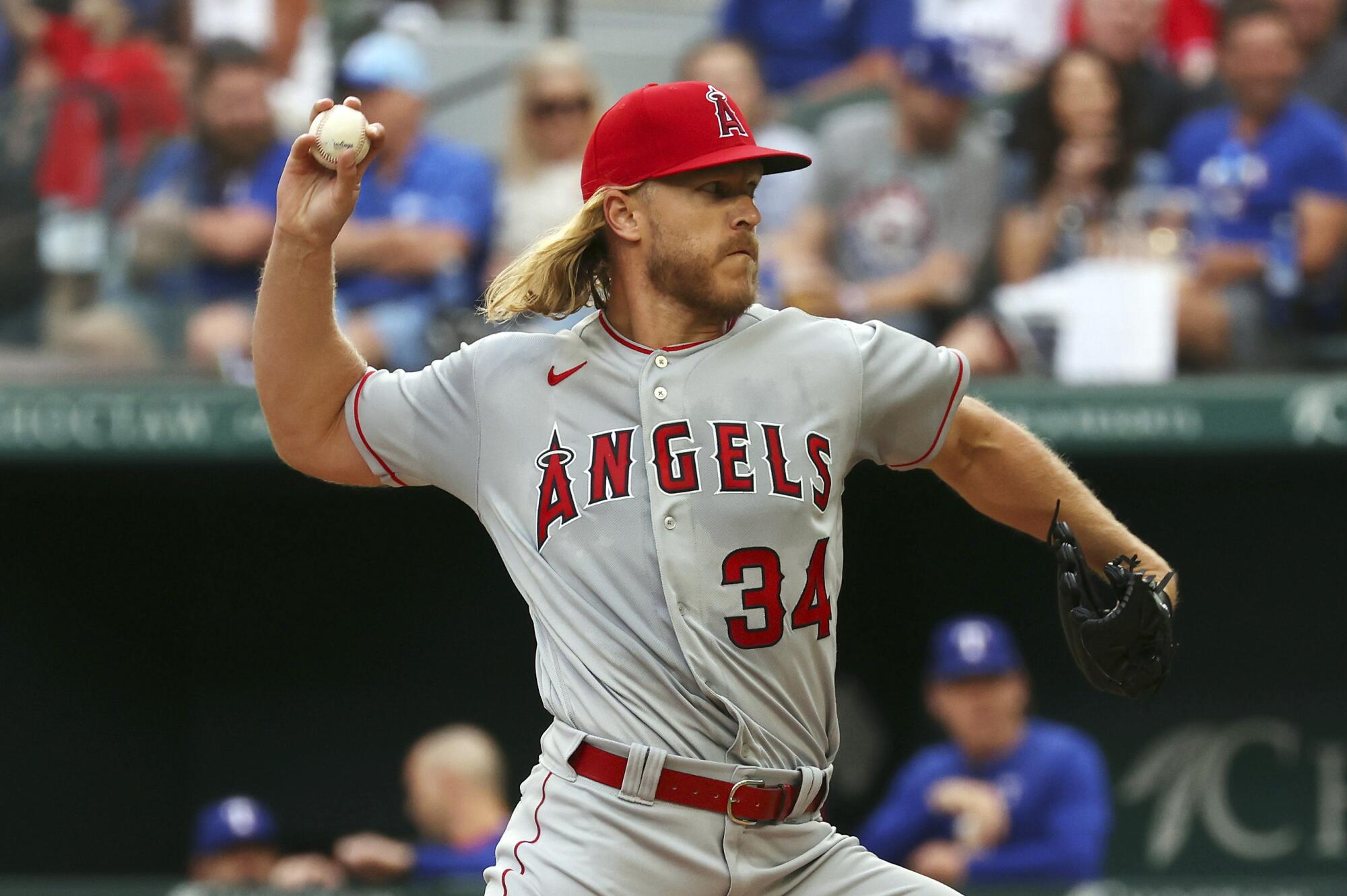 Noah Syndergaard pitches for the Angels against the Texas Rangers on April 16, 2022.