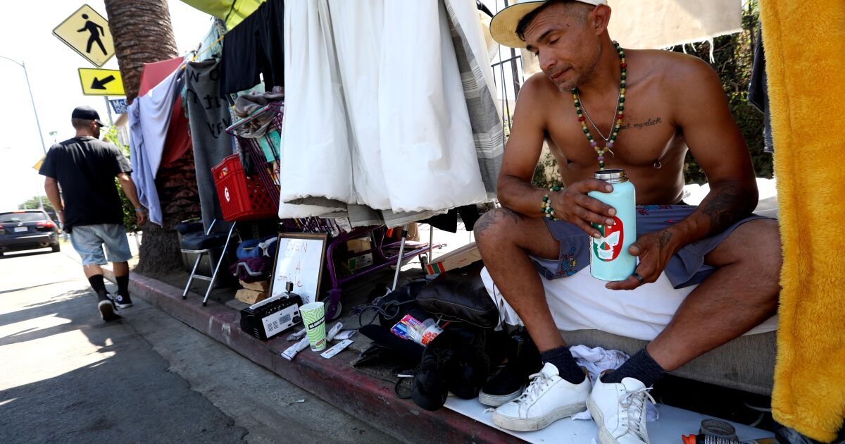 ‘He baked’: Heat waves are killing more L.A. homeless people who can’t escape broiling sun