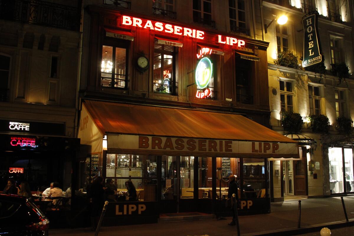  February 19, 2014 s--the French restaurant and brasserie "Lipp" at the Saint-Germain-des-Pres Square in Paris. 