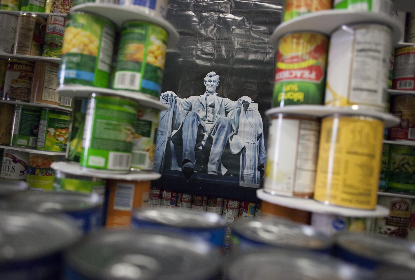 Canned Food Castle Competition