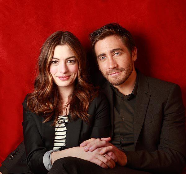 Anne Hathaway and Jake Gyllenhaal