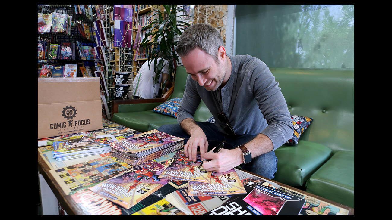 Photo Gallery: Free Comic Book Day at House of Secrets Comics & Toys