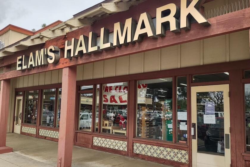 The Ramona Elam’s Hallmark store plans to stay open until Valentine’s Day and then close the following day.