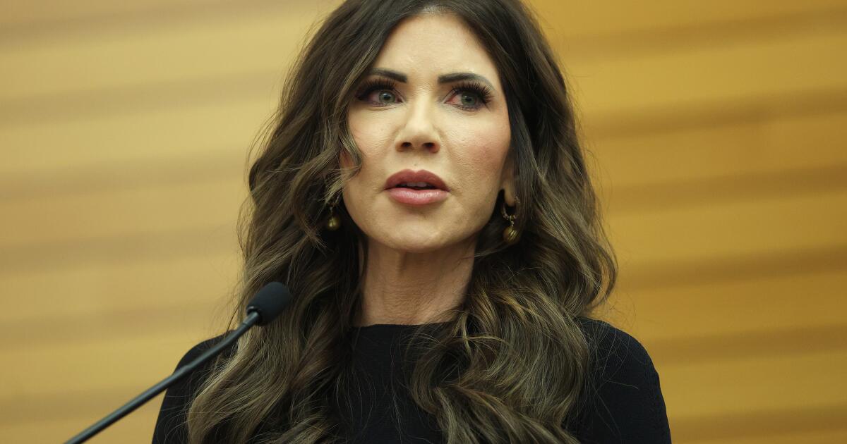 Colaborador: Christy Noam precisa ser demitido antes que cause mais danos Colaborador: Christy Noam precisa ser demitido antes que cause mais danos