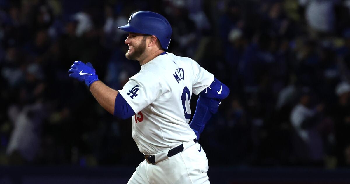 Max Muncy erzielt beim überwältigenden Sieg der Dodgers gegen Braves drei Homeruns