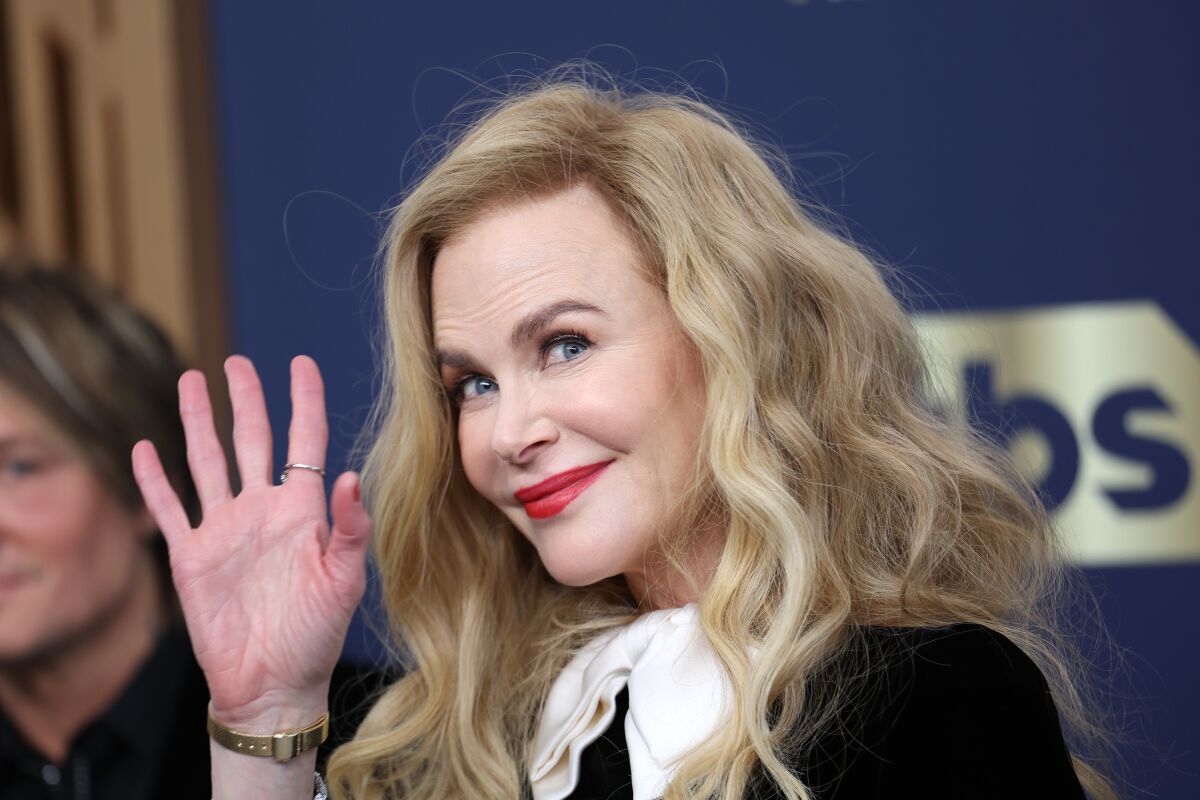 Nicole Kidman arriving at the 28th Screen Actors Guild Awards