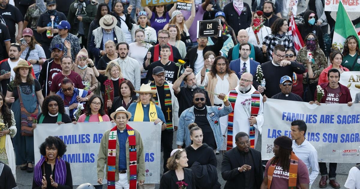 LA curfew downtown and faith leaders’ phone calls, quiet LA curfew downtown and faith leaders’ phone calls, quiet