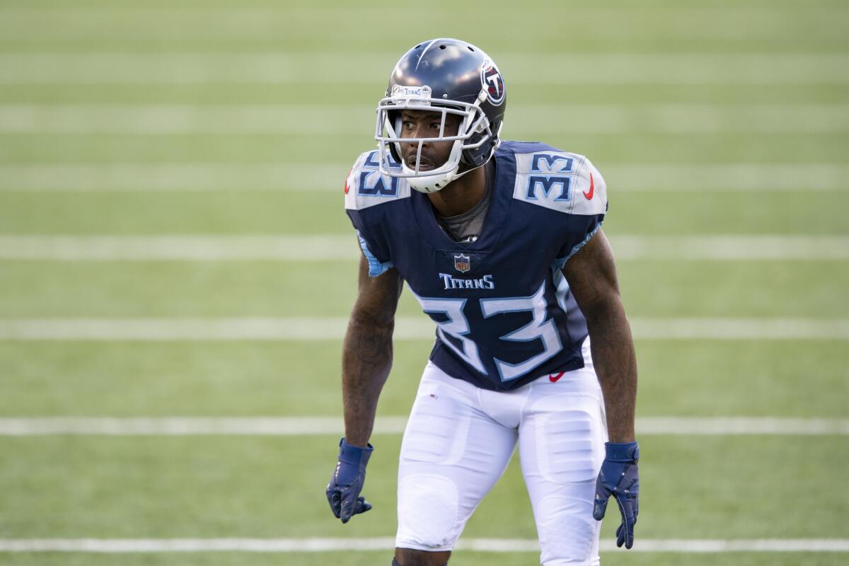 Tennessee Titans cornerback Johnathan Joseph during a game.