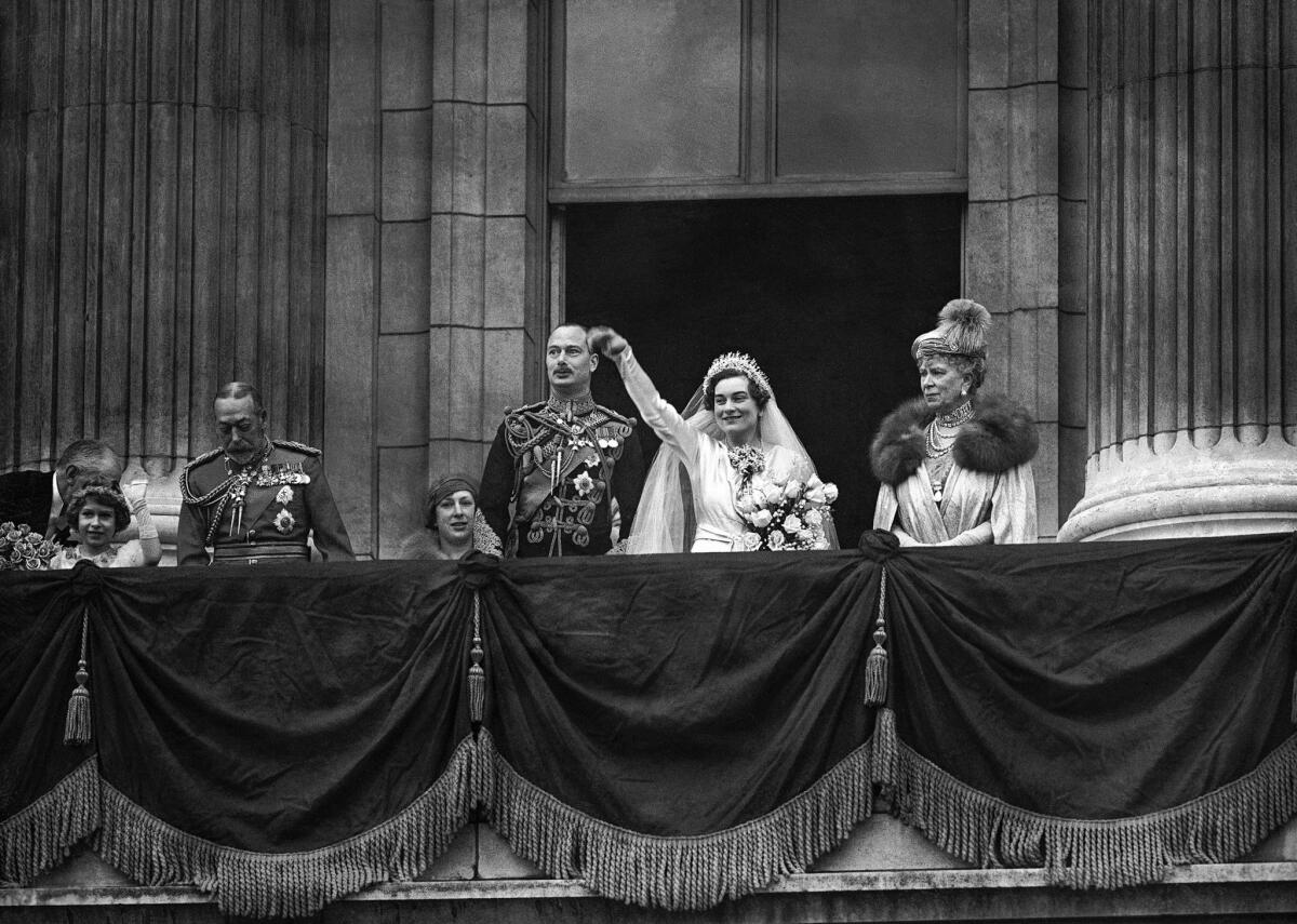 Nov. 6, 1935: Prince Henry and his bride, Lady Alice Scott, on the balcony at Buckingham Palace following their wedding.