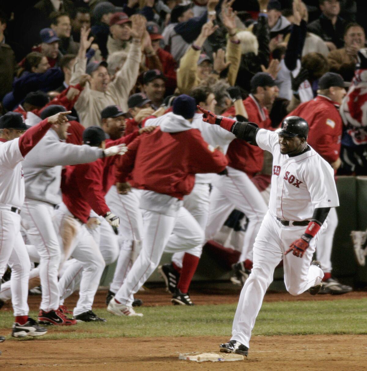2004 ALCS Gm 4: Yankees vs. Red Sox 