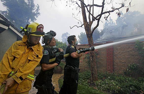 Orange County fires - police officers