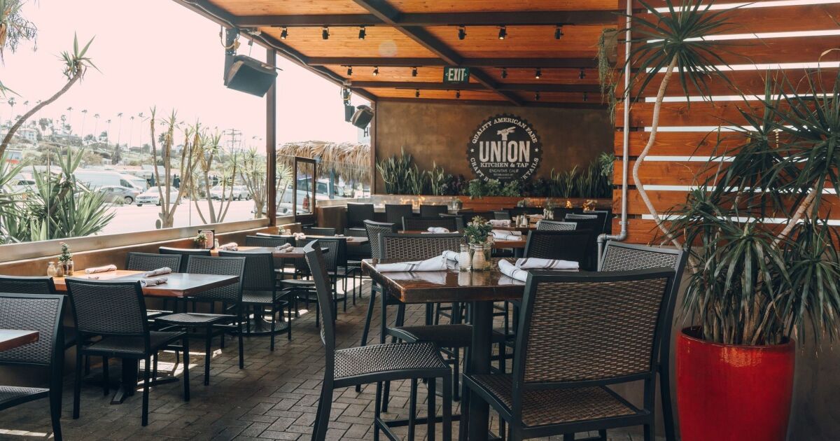 union kitchen and bar patio