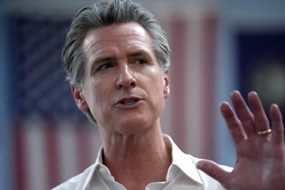 ARCHIVO – El gobernador de California, Gavin Newsom, 