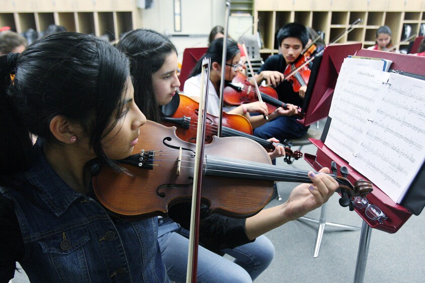 Glendale Unified recognized for music commitment - Los Angeles Times