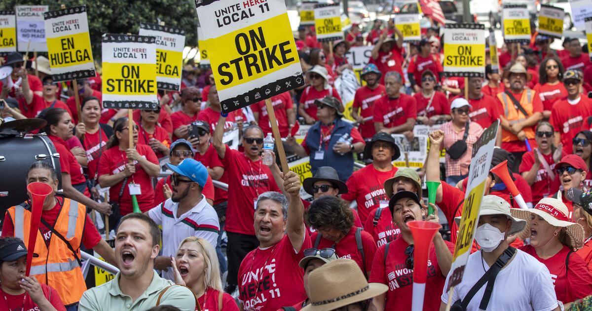 Une cinquantaine d’hôtels californiens font grève alors que le syndicat parvient à un accord avec Laguna Cliffs