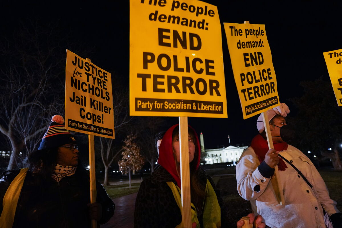 Memphis Riots Tyre Nichols death: Black officers' role and race in policing - Los ...