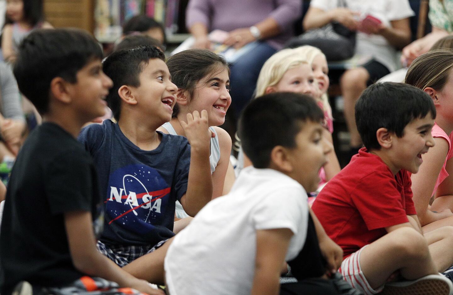 Photo Gallery: Comic juggler Michael Rayner performs for children at La Canada Library