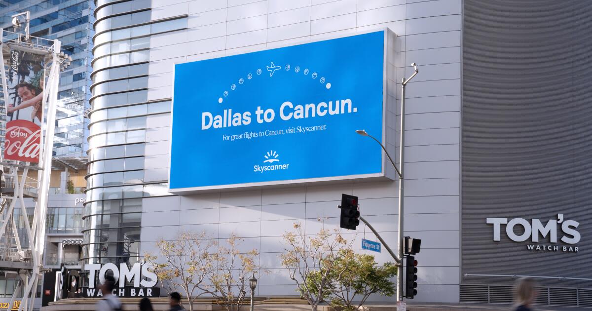 Is Clippers' series over? 'Dallas to Cancun' ad near Crypto.com Arena trolls Mavericks