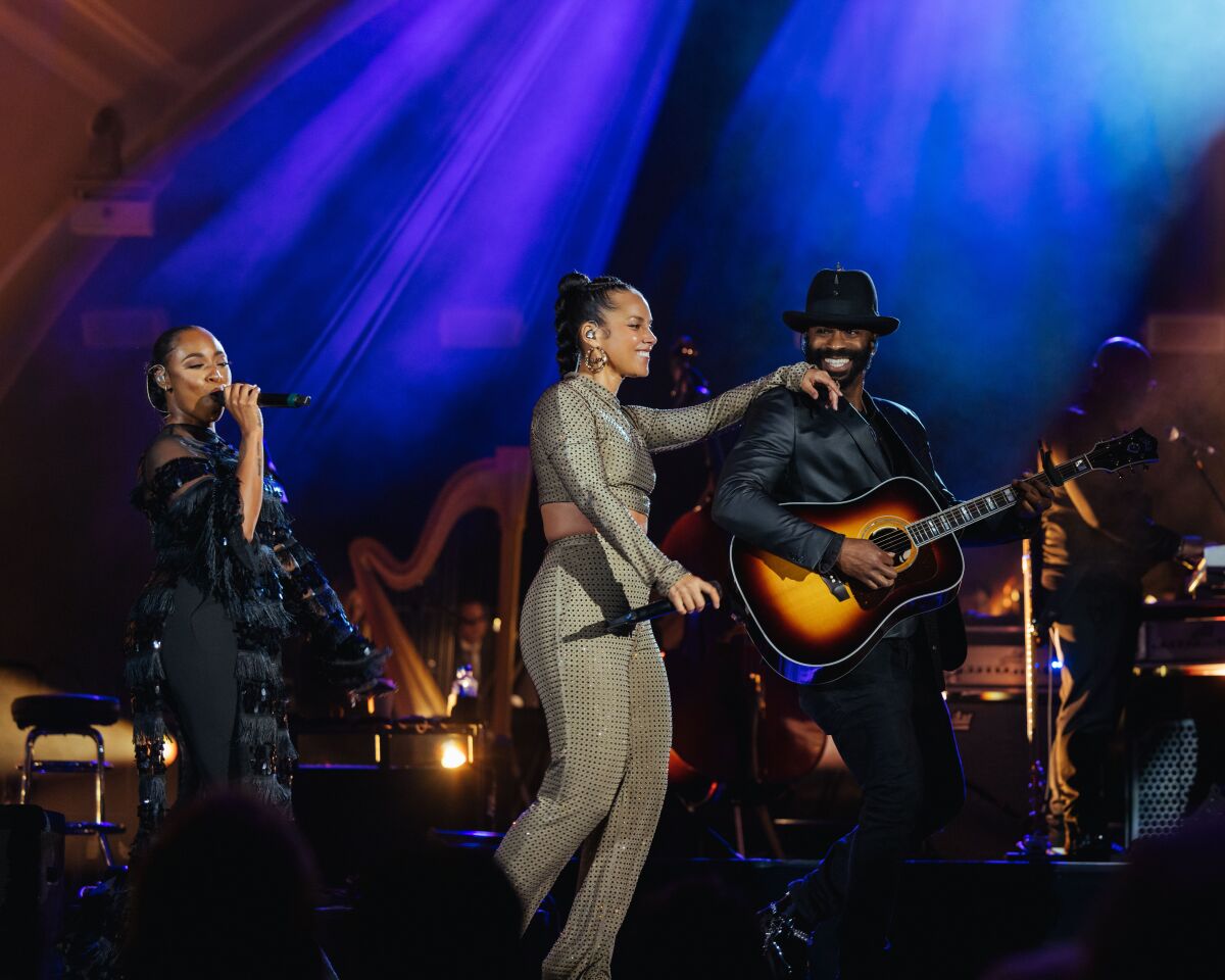 Alicia Keys, center, Norelle Simpson, left, Justin C. Gilbert, Nov. 4 2022