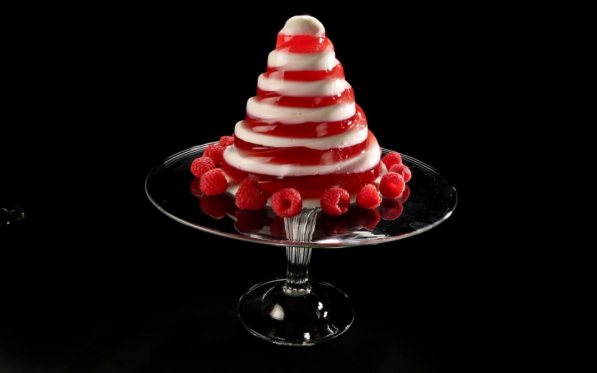 Raspberry ribband gelatin