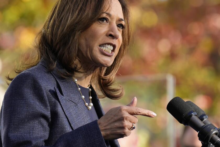 La candidata presidencial demócrata, la vicepresidenta Kamala Harris, en un acto de campaña el miércoles 16 de octubre de 2024, en Washington Crossing, Pensilvania. (AP Foto/Jacquelyn Martin)