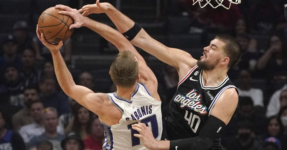 Clippers’ young unit mounts comeback but Kings pull away for win