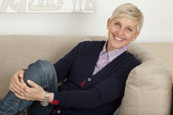 "It's official: I'm hosting the #Oscars! I'd like to thank @TheAcademy, my wife Portia and, oh dear, there goes the orchestra," the much-loved talk show host quipped on Twitter. This isn't her first time on the Oscars dais — Ellen MC'd in 2007, becoming the ceremony's first openly gay or lesbian host.