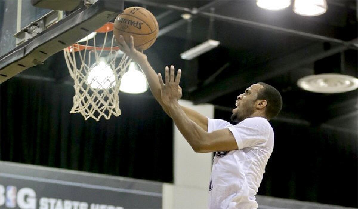 Michael Snaer had six points and two rebounds for the Lakers in their Las Vegas Summer League tournament opener, a 72-68 victory over the Milwaukee Bucks.