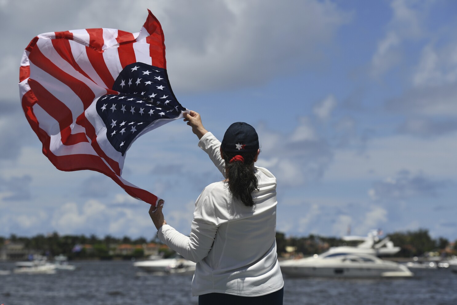 Op Ed Trump S Secret Weapon Against Biden Is Boat Parades Los Angeles Times