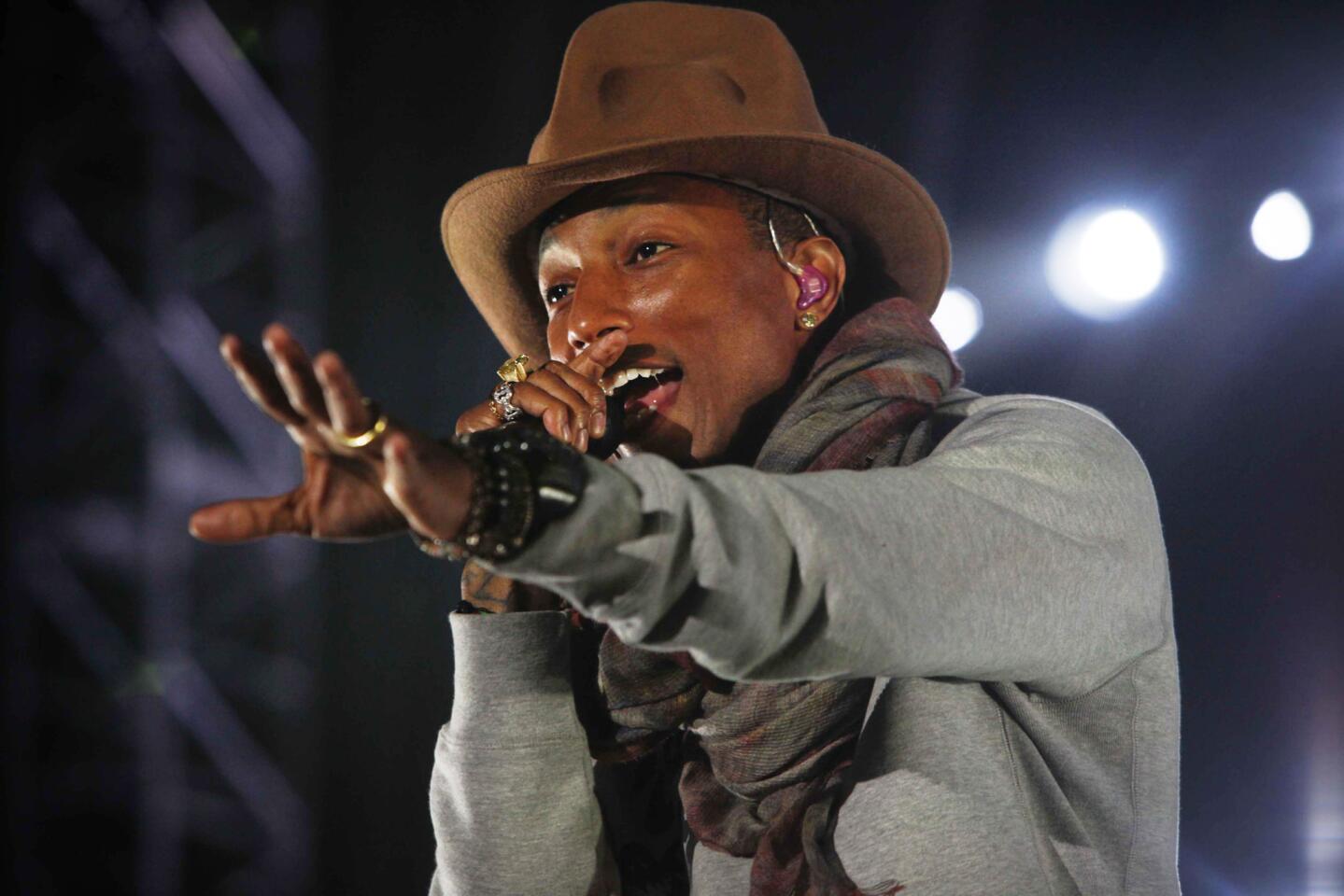 The 2014 fashions of Pharrell Williams