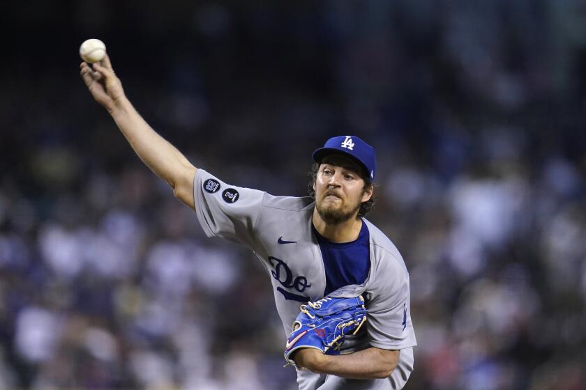 Dodgers' Clayton Kershaw lifted after seven perfect innings - Los Angeles  Times