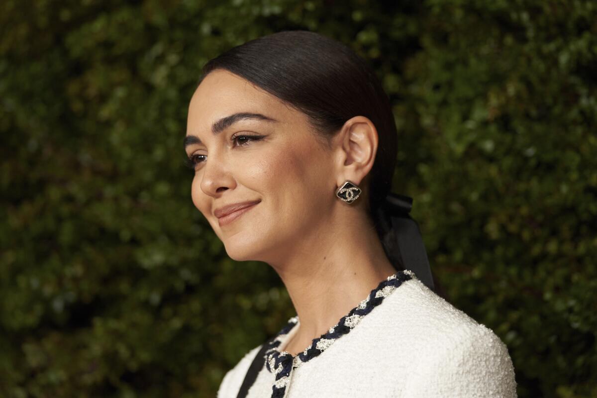 Nazanin Boniadi spotlights Iranian women at academy event - The