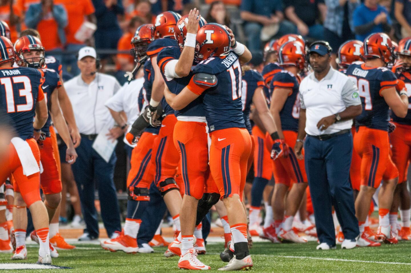 Illinois 27, Middle Tennessee 25