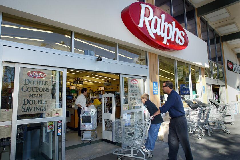 Kroger, owner of Ralphs and other chains, announced a hiring spree Friday.