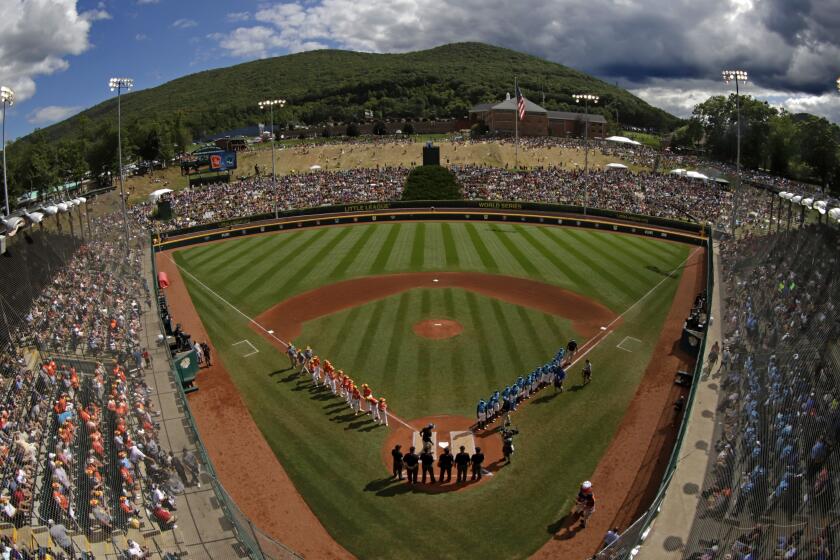 Torrance opens Little League World Series with 10-2 win - Los Angeles Times