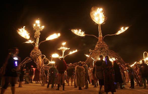 Burning Man - Burning Lotus Girls