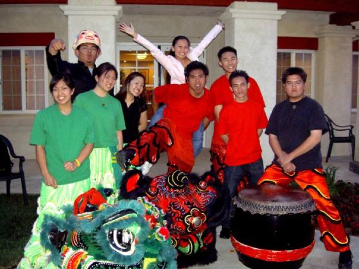 Pictured are some of the members from Gio Nam Mua Lan in 2007. 