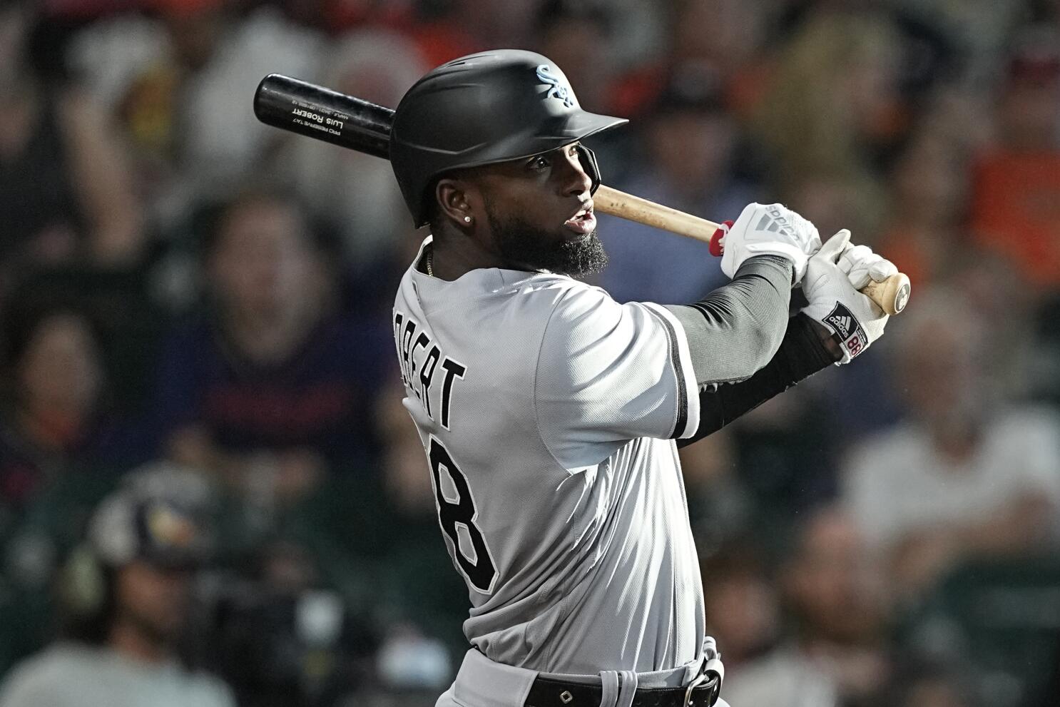 White Sox CF Luis Robert Jr. still looking for healthy year - The San Diego  Union-Tribune
